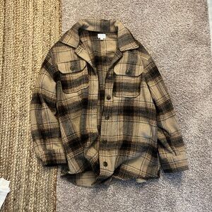 Plaid Button-Up Jacket / Shacket